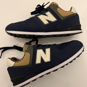 NEW New Balance 574 Womens Sneakers size 8.5